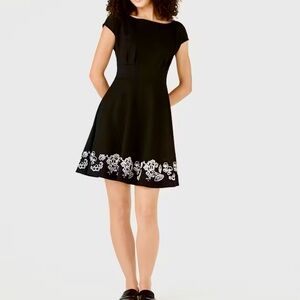 kate spade- ♠️- Embroidered Fiorella Dress, Size S, In “Black”